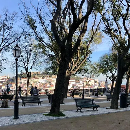 2lisbon Downtown Private Bedroom River View Gasthof *