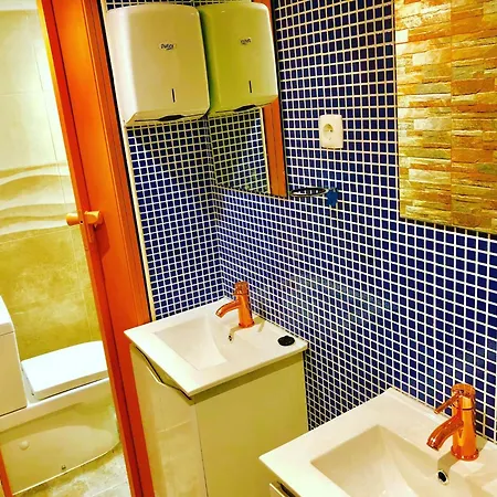 In - 2lisbon Downtown Private Bedroom River View Pensión *