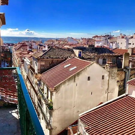 Guest house In - 2lisbon Downtown Private Bedroom River View